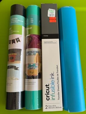 Assorted Cricut vinyl bundle